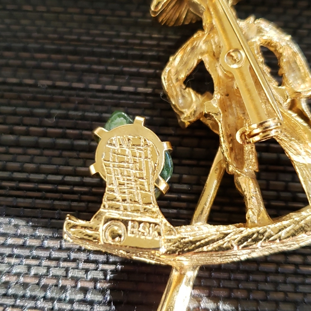 VTG BSK oriental boatsman brooch gold color/+Jade - Picture 4 of 9